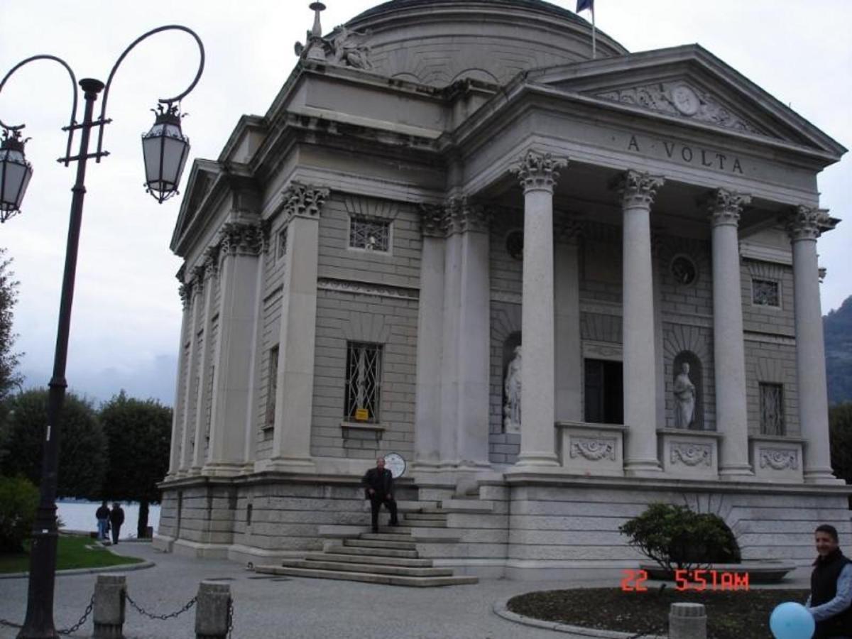 Appartamento Oasi Felice Como Bagian luar foto