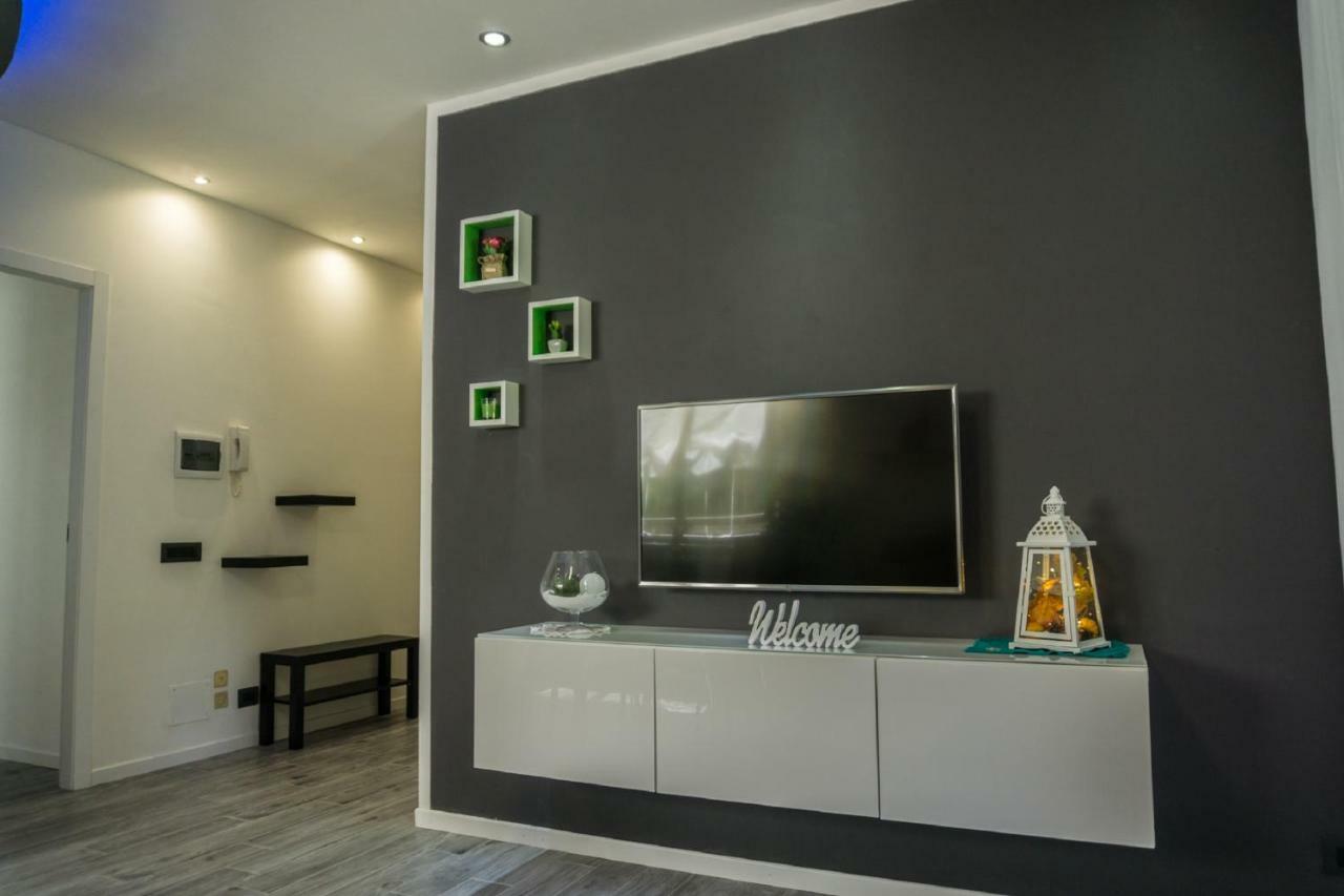 Appartamento Oasi Felice Como Bagian luar foto